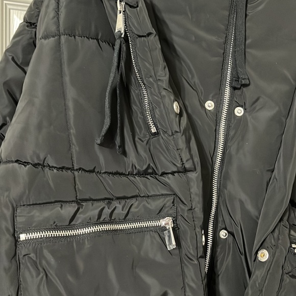 NWT Avec Les Filles Black Puffer w/Faux Shearling Lined Hood Jacket Women’s Med - Picture 6 of 12